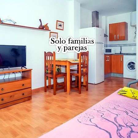 Apartamentos Tranquilos Conil Facil Aparcamiento Conil De La Frontera Exterior foto